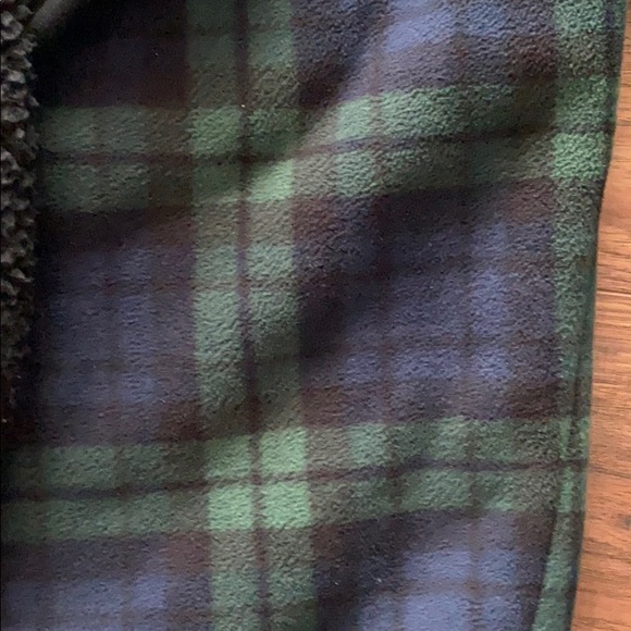 Abercrombie and Fitch plaid Sherpa coat - Picture 3 of 4